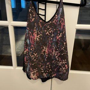 Lululemon print racerback tank size 4